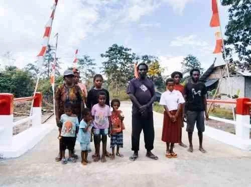 Jembatan Beton Kampung Kaugapu Rampung, Dandim 1710/Mimika: Jadi Penghubung Mobilitas dan Pendorong Perekonomian Warga
