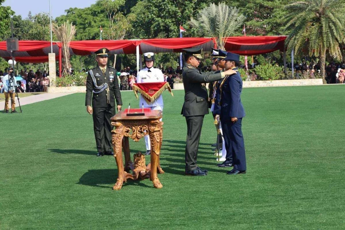Kodiklat TNI Cetak 734 Perwira Prajurit Karier TNI Gelombang I TA 2026 Siap Mengabdi kepada Bangsa dan Negara