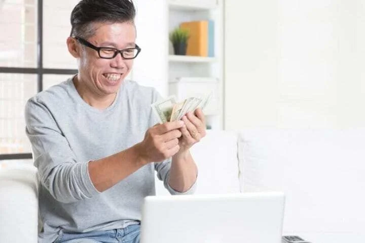 Meningkatkan Rezeki di Usia Matang: 7 Weton yang Berpotensi Makmur