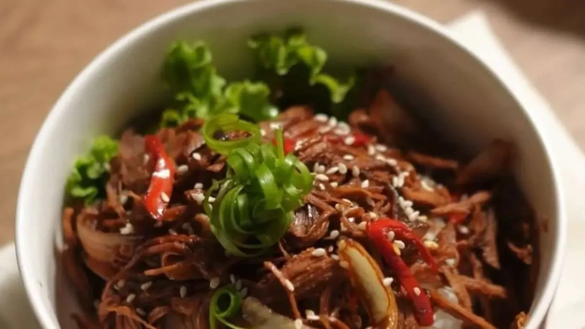Menggugah Selera dengan Resep Ayam Suwir Teriyaki