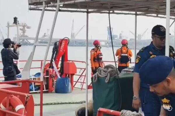 Pencarian Wartawan Hilang Kontak Saat Meliput Erupsi Anak Krakatau
