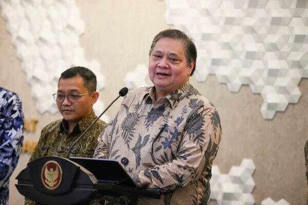 Dampak Kebijakan Rekening Otomatis bagi Remaja Indonesia