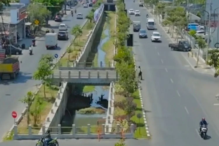 Pelebaran Jalan Wiyung-Menganti: Proyek Infrastruktur Surabaya