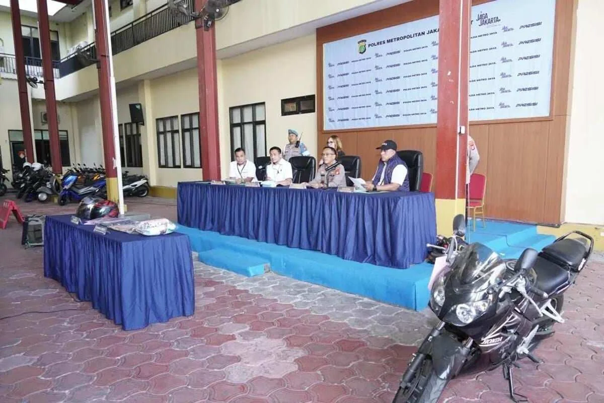 Kejadian Penjambretan Terhadap Warga Negara Asing