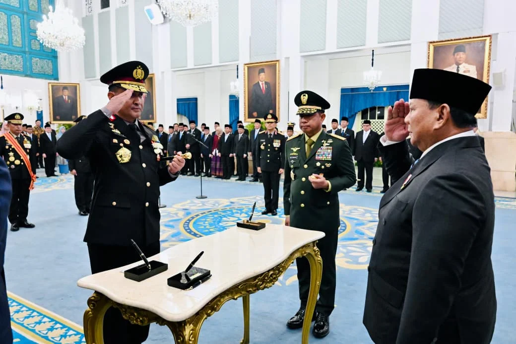 Panglima TNI Hadiri Pelantikan Kapolri dan Wakapolri di Istana Negara