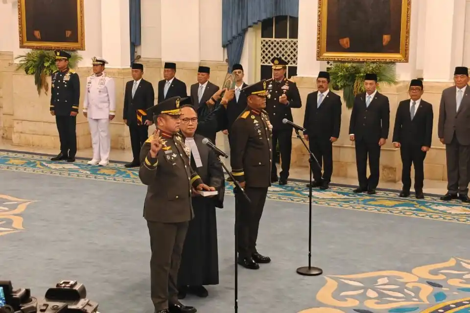 Prabowo Ambil Sumpah Maruli sebagai Wakil Panglima TNI dan Tandyo sebagai KSAD