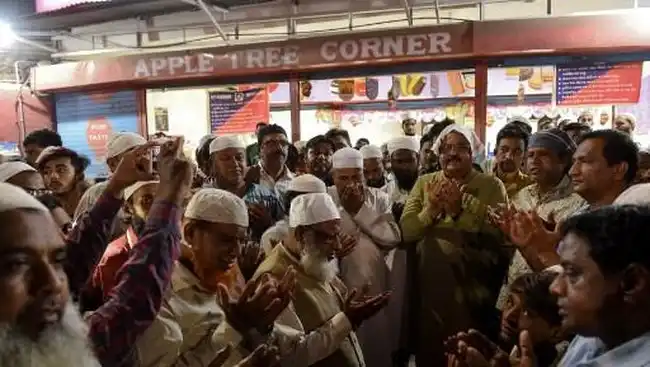 Rencana Penyeragaman Khotbah di Kashmir Picu Penolakan Ulama dan Politisi