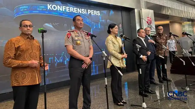 IHSG Terkoreksi hingga 11%, Dasco Paparkan Koordinasi OJK dan BEI