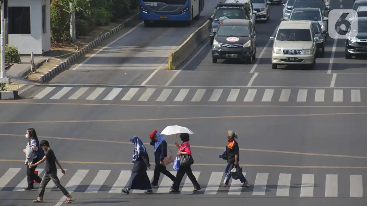Asap Karhutla Menjauh dari Jabodetabek, Pemantauan Kualitas Udara Tetap Dilanjutkan