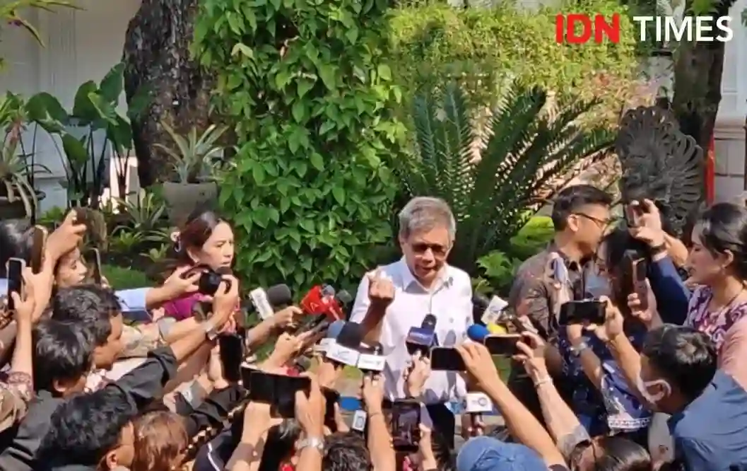 Maung Putih dan Evaluasi Dua Tahun Pemerintahan Prabowo-Gibran di Istana