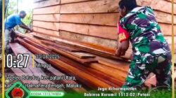Babinsa Desa Batudua Ramil 1512-02/Patani Gelar Karya Bakti Bangun Rumah Bersama Warga