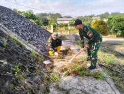 Wujudkan Lingkungan Bersih, Anggota Koramil Lakukan Pemeliharaan Pangkalan