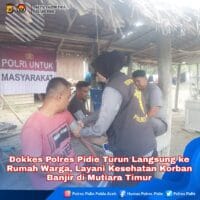 Dokkes Polres Pidie Turun Langsung ke Rumah Warga, Layani Kesehatan Korban Banjir di Mutiara Timur
