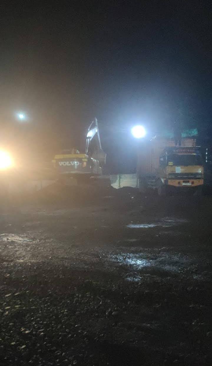 Dekat Jembatan Timbang, Stockpile Pasir Diduga Tanpa Andalalin Tetap Beroperasi