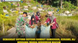 Semangat Gotong Royong Sambut Ramadhan, Koramil MJ Bersama Warga Bersihkan Makam