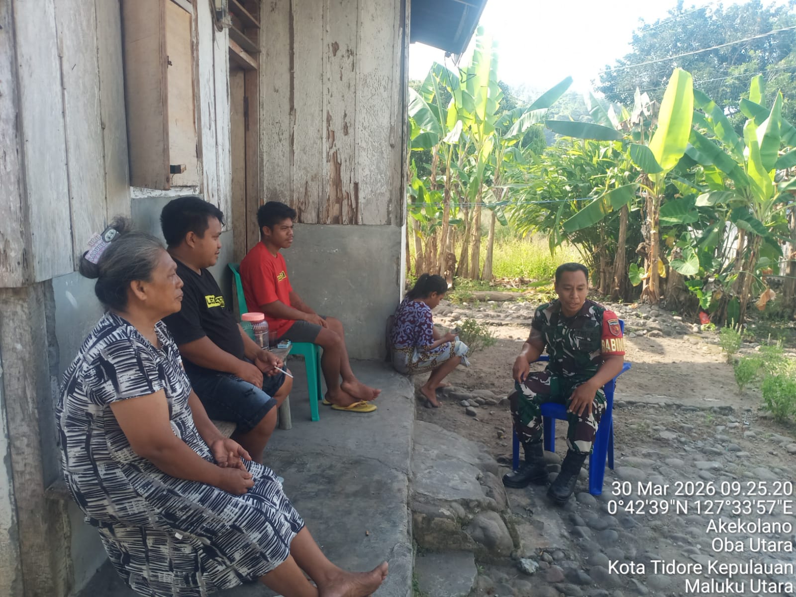 Jalin Silaturahmi, Babinsa Koramil 1505-05/Sofifi Komsos Bersama Warga Binaan