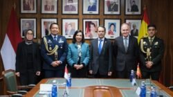 Athan RI Dampingi Dubes RI Terima Kunjungan Menhan Spanyol di KBRI Madrid