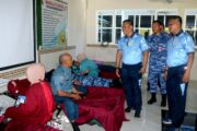 Wujud Kepedulian Kepada Rakyat Banua, Lanud Sjamsudin Noor Gelar Layanan Kesehatan Gratis dan Bazar Murah