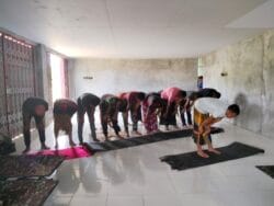 Satgas TMMD ke 128 Kodim 1801/Manokwari Bersama Warga Tetap Tunaikan Sholat Jum’at