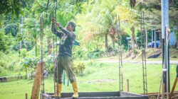 Bangun Bak Penampungan Air Bersih TMMD Ke-128 Kodim 1801/Manokwari Capai Tahap Pemasangan Rangka Besi