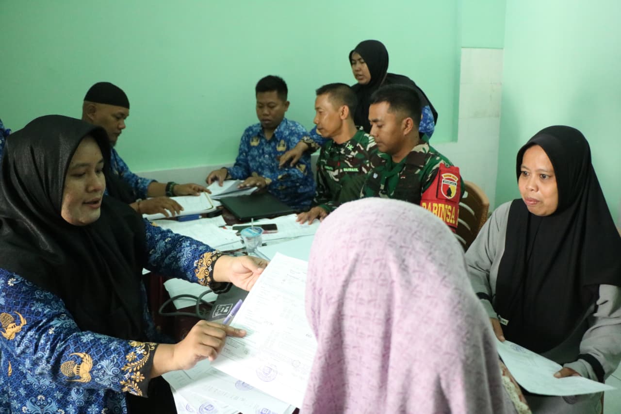 Dinas P3AP2KB Gelar Pelayanan KB Gratis di Puskesmas Maron pada TMMD Ke-128