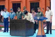 Panglima TNI Dampingi Presiden Prabowo Subianto Resmikan Museum dan Perpustakaan di Seskoad