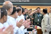 Panglima TNI Dampingi Presiden Berikan Taklimat kepada 1.500 Komandan Satuan TNI di Unhan Bogor