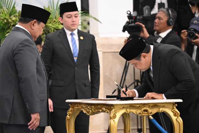 Panglima TNI Hadiri Pelantikan Kepala BGN serta Penasihat Khusus Presiden