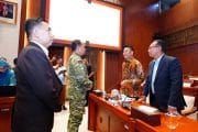 Panglima TNI dan Menhan RI Hadiri Raker Bersama Komisi I DPR RI