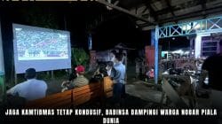 Jaga Kamtibmas Tetap Kondusif, Babinsa Dampingi Warga Nobar Piala Dunia Jaga Kamtibmas Tetap Kondusif, Babinsa Dampingi Warga Nobar Piala Dunia