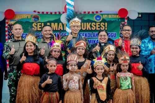 Dulu Beribadah di Teras, Kini Anak-anak Papua Memiliki Gedung Sekolah Minggu Permanen