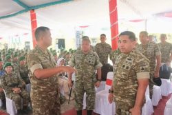 Pastikan Kesiapan Prajurit, Wapang TNI Bersama Menhan Tinjau Marshalling Area Yonif TP 937/Satria Kalijaga