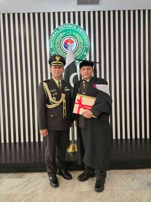 Harumkan Nama Bangsa, Perwira Korps Hukum TNI AD Raih Gelar Master dan Lulus Pendidikan Setingkat Lemhannas di Pakistan
