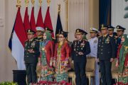 Panglima TNI Hadiri Upacara Prasetya Perwira (Praspa) TNI dan Polri Tahun 2026 di Istana Negara