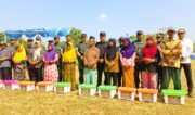 Penutupan TMMD ke-129 di Kesongo Bojonegoro Diwarnai Aksi Sosial Sembako