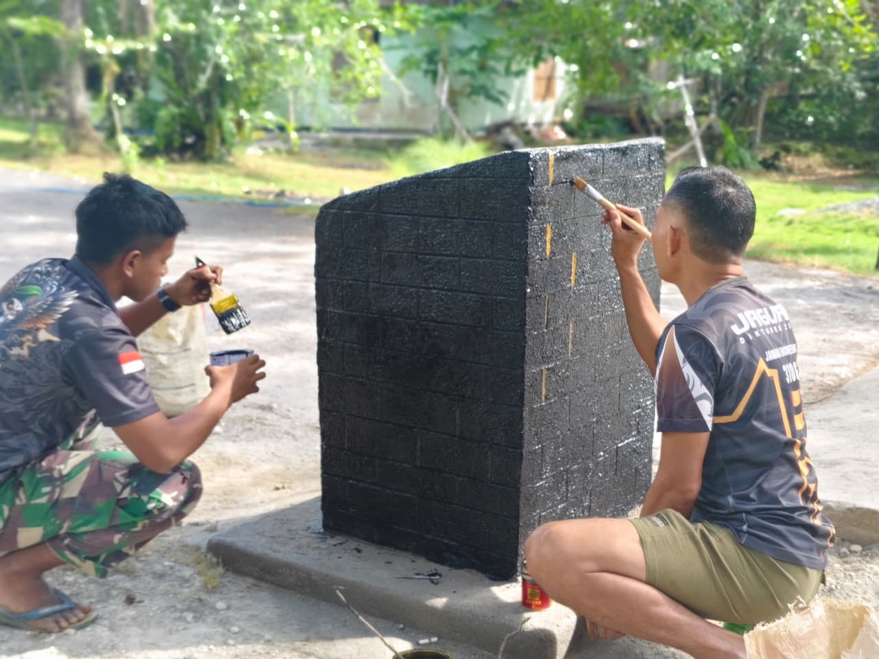 Prasasti TMMD Ke-129 Rampung Dibangun, Menjadi Simbol Pengabdian TNI dan Kenangan Abadi untuk Kampung Sesor Prasasti TMMD Ke-129 Rampung Dibangun, Menjadi Simbol Pengabdian TNI dan Kenangan Abadi untuk Kampung Sesor