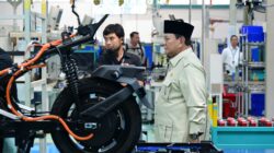 Panglima TNI Hadiri Peluncurkan Motor Listrik Nasional oleh Presiden RI Panglima TNI Hadiri Peluncurkan Motor Listrik Nasional oleh Presiden RI