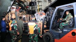 Menembus Langit Banua, Hercules TNI AU Bawa Bantuan Presiden RI untuk Penanganan Karhutla di Kalimantan Selatan