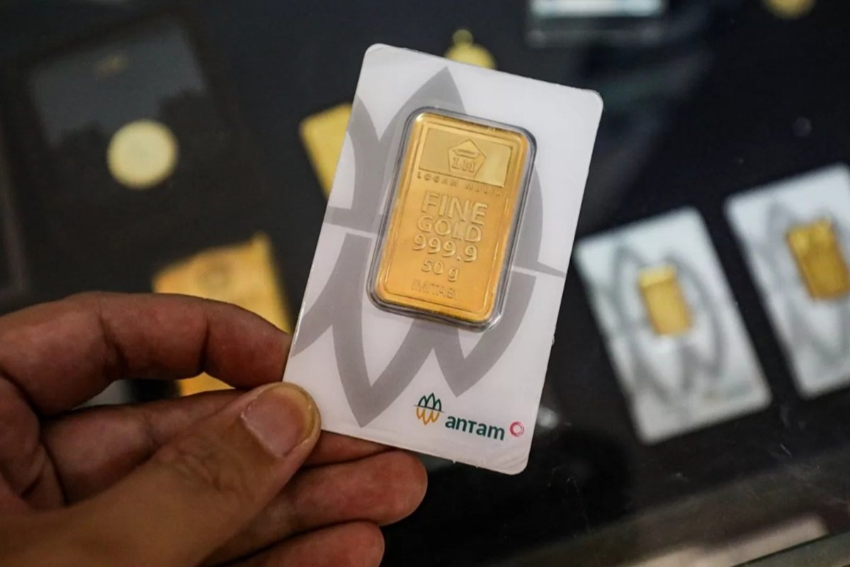Penurunan Harga Emas Antam pada 28 Agustus