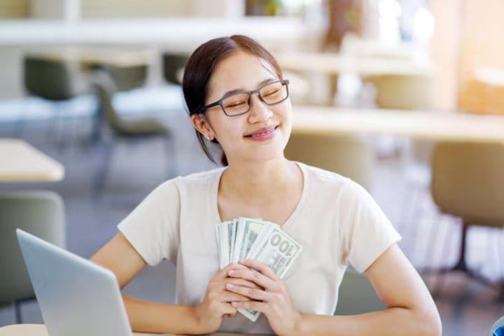 Weton yang Membawa Rezeki Berlimpah Menurut Primbon Jawa