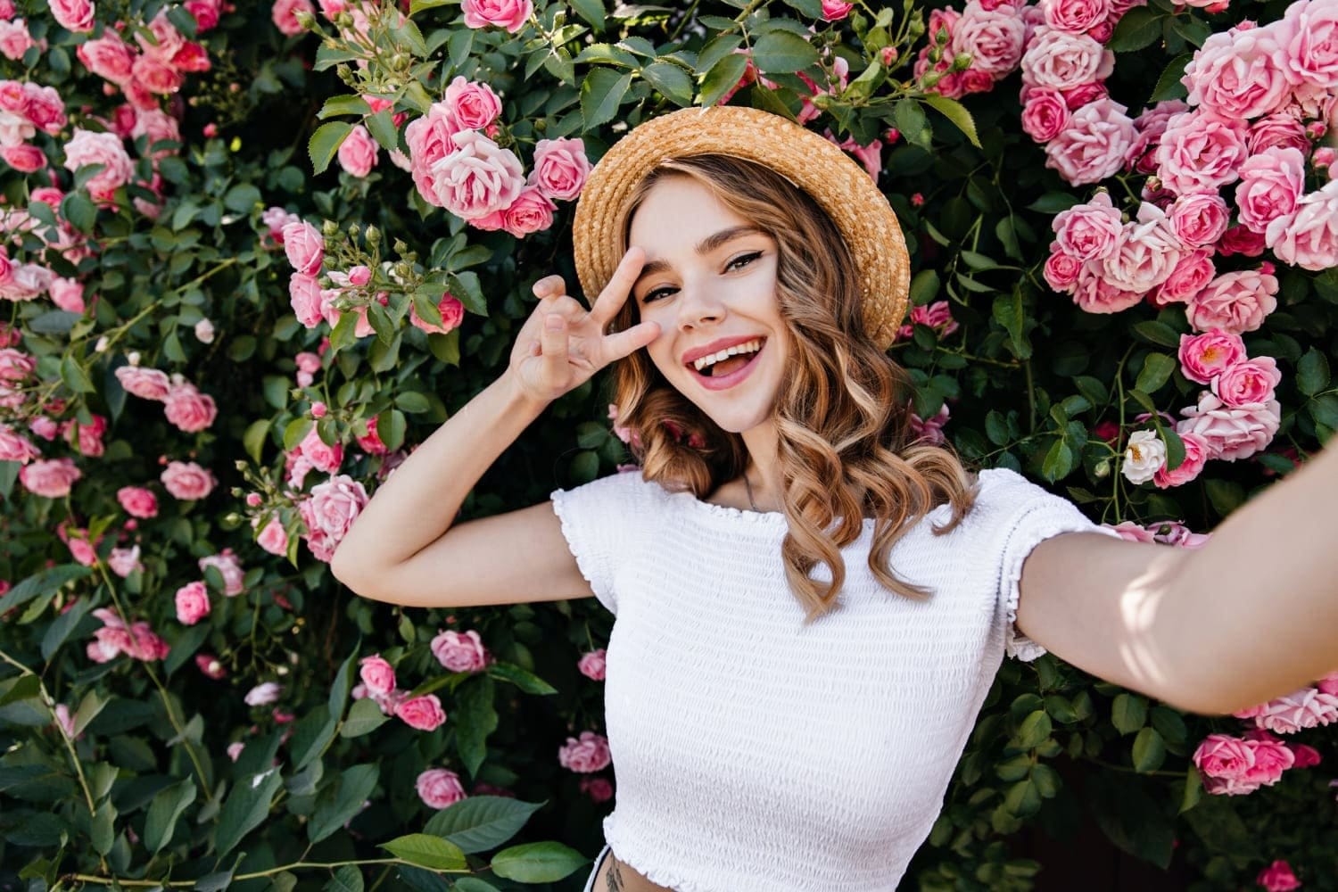 Karakter Perempuan yang Selalu Riang dari Enam Zodiak