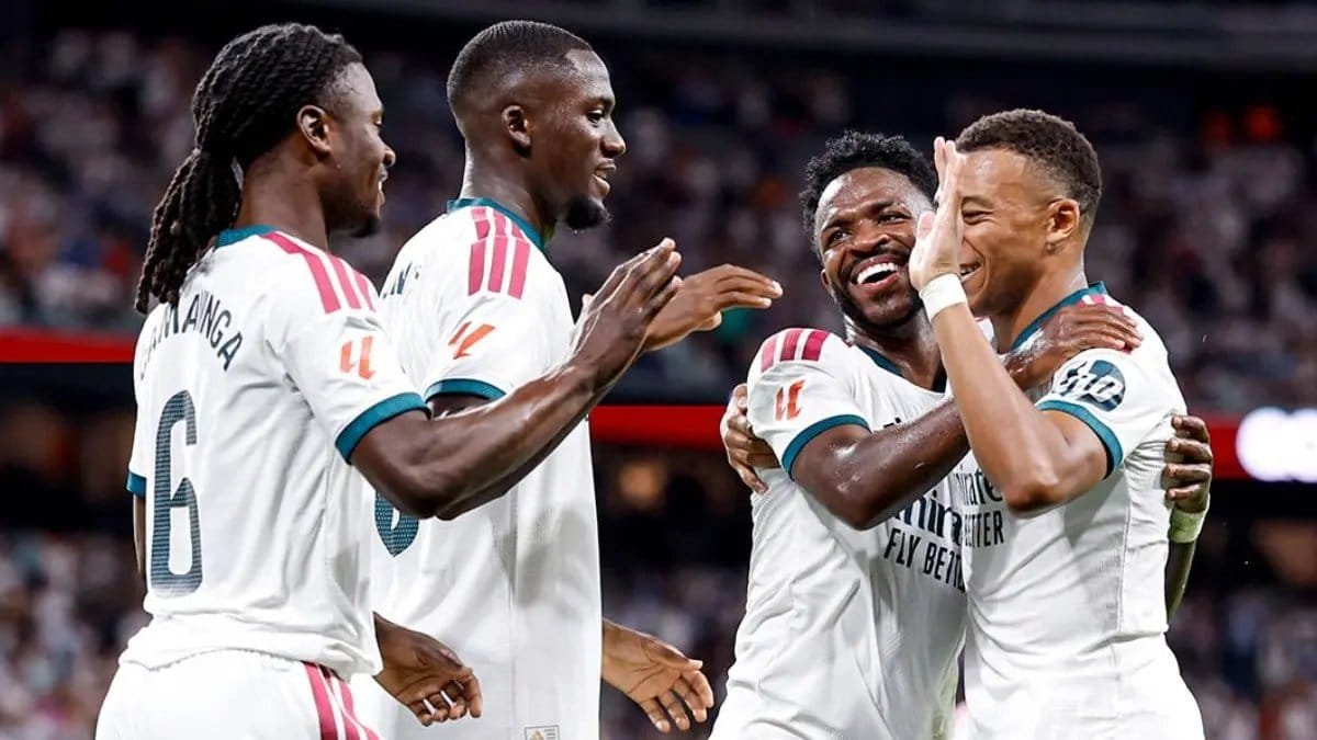 Analisis Pertandingan Real Madrid versus Malaga: Strategi dan Harapan Analisis Pertandingan Real Madrid versus Malaga: Strategi dan Harapan