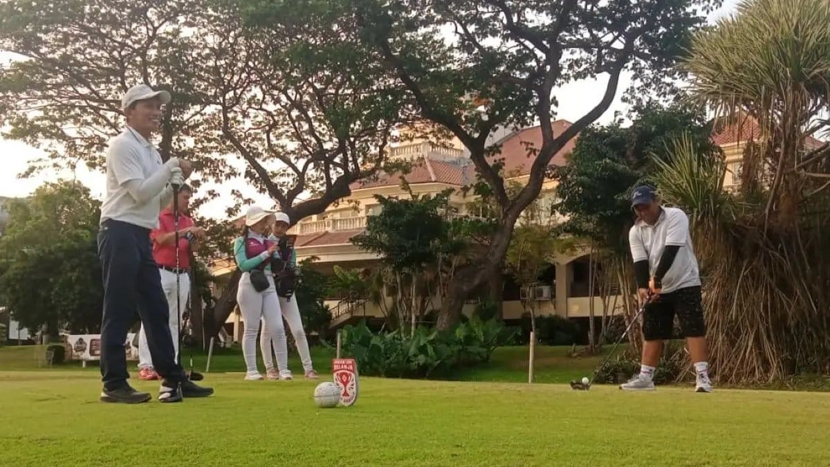 Pelatihan Golf dengan Aturan PGA