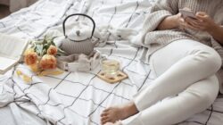 Kebiasaan Sebelum Tidur untuk Awet Muda Kebiasaan Sebelum Tidur untuk Awet Muda