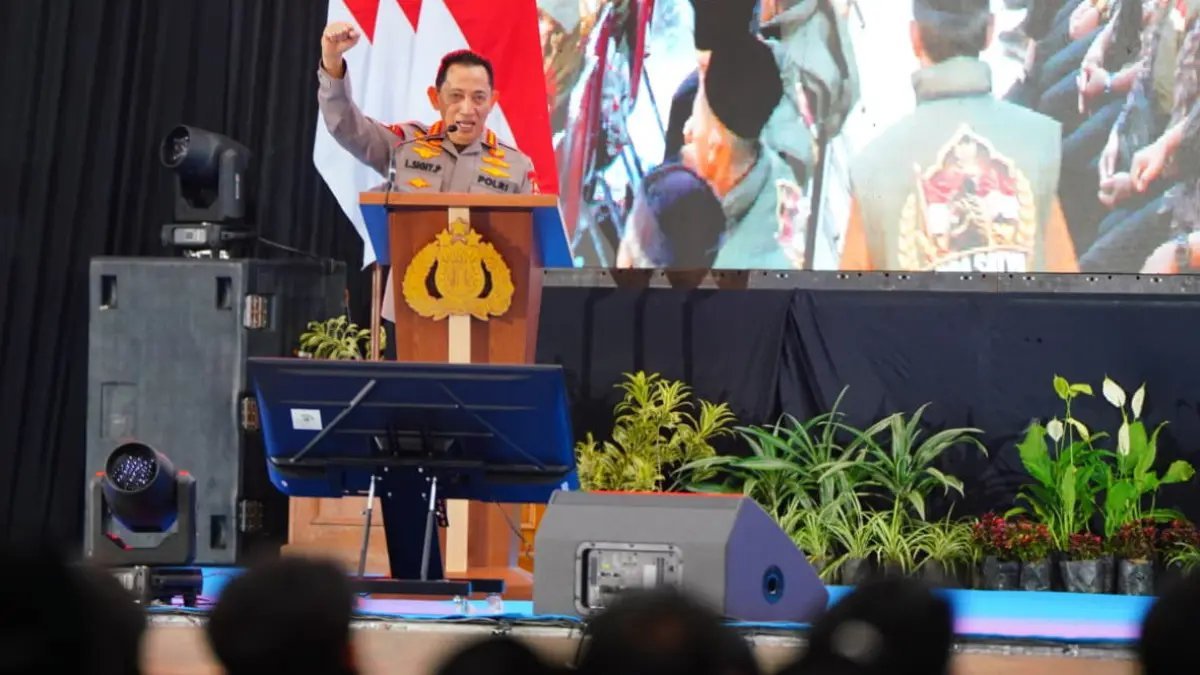 Peran Garda Satya NKRI dalam Menjaga Kamtibmas Peran Garda Satya NKRI dalam Menjaga Kamtibmas