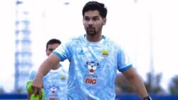 Persib Bandung Bersiap Hadapi Manila Digger dengan Absennya Tiga Pilar Persib Bandung Bersiap Hadapi Manila Digger dengan Absennya Tiga Pilar