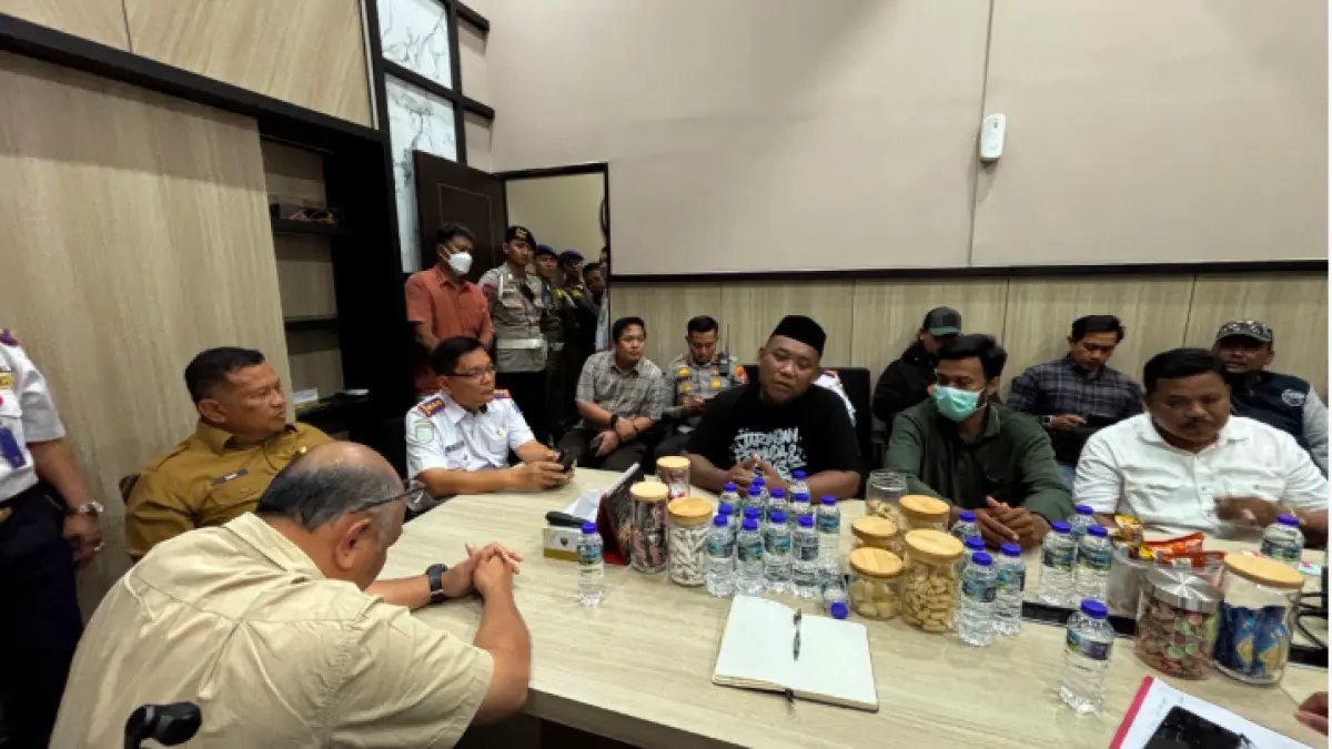 Tuntutan Juru Parkir Surabaya: Aksi Demonstrasi dan Ketidakpuasan Terhadap Digitalisasi