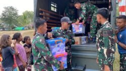 Hari Ketujuh Belas Penanganan Gempa NTT, TNI Salurkan 1.032,921 Ton Bantuan Hari Ketujuh Belas Penanganan Gempa NTT, TNI Salurkan 1.032,921 Ton Bantuan