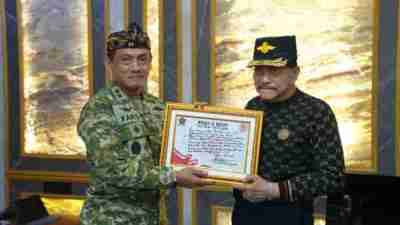 Kababinkum dan HAM TNI Bersama Waaspers Panglima TNI Anjangsana ke Sesepuh TNI