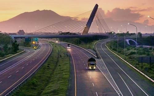 Pendapatan Tol Jasa Marga Capai Rp9,51 Triliun di Semester I 2026